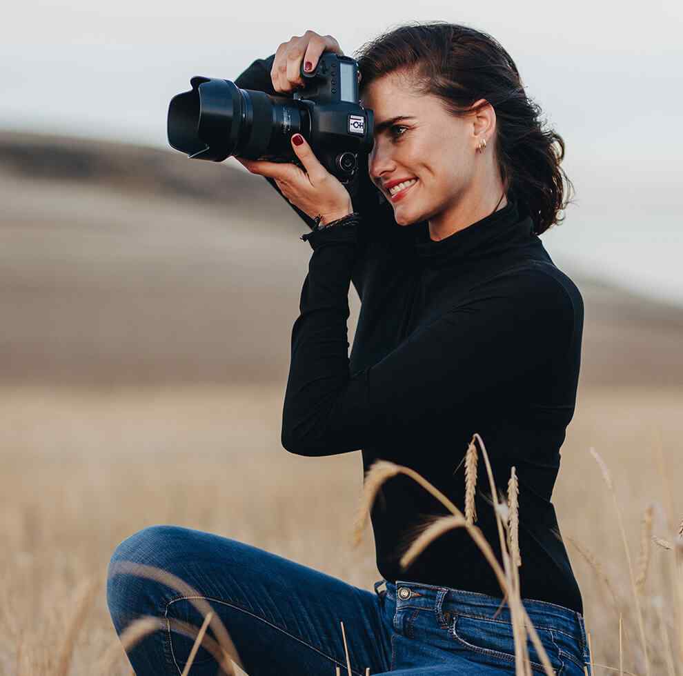 https://www.girls-run-internet.com/wp-content/uploads/2020/10/home_02_image_07.jpg